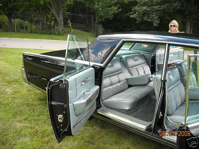 Lincoln Continental 1965 3.JPG (43.55 КБ) 2534 просмотра Lincoln Continental 1965 3.JPG