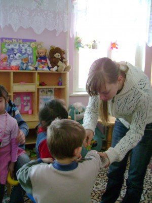 Очень популярные наклейки, теперь без них не приезжаем.
