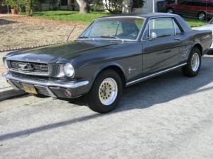 Дима, судя, что ты сделал из подобного, прелесть.
<br />Classic 1966 MUSTANG almost ready to enjoy - $3500